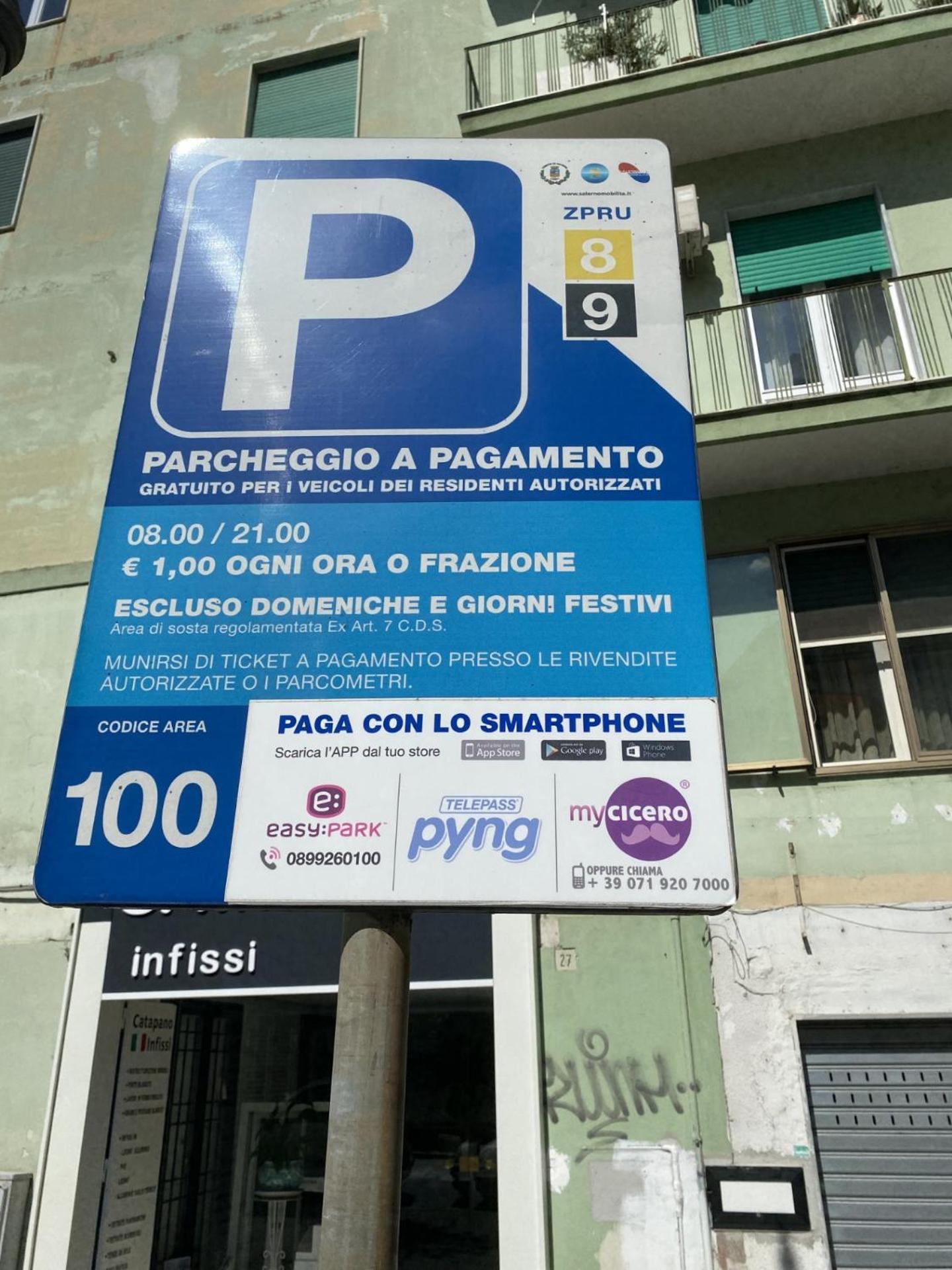 B&B Il Faro Salerno Eksteriør billede